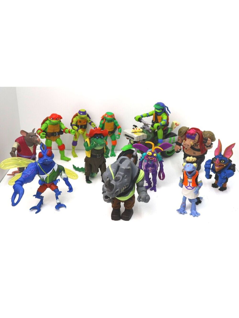 Playmate Teenage Mutant Ninja Turtles Action Figure Set-No Accessories Lot of 14